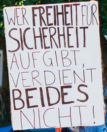 Freiheit für Sicherheit