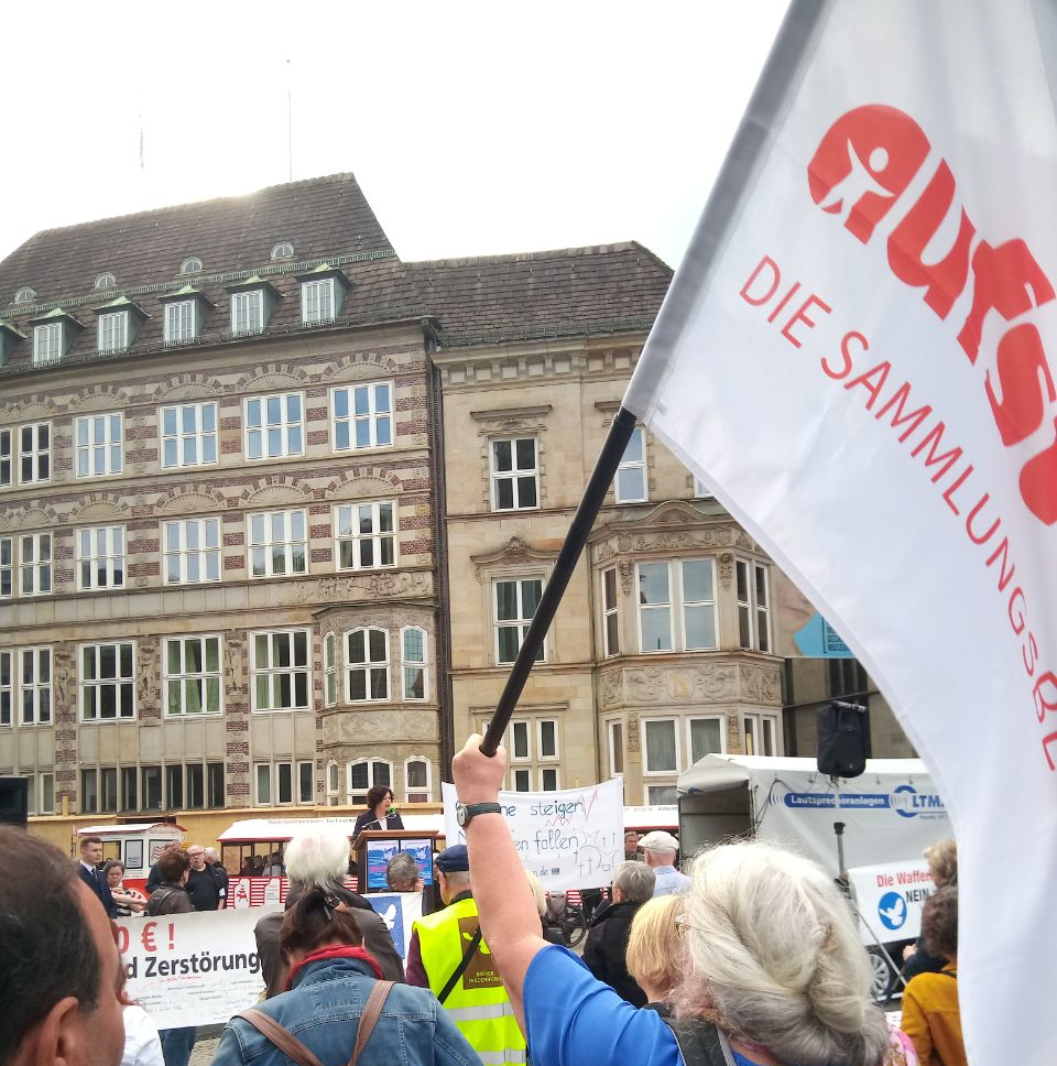 aufstehen bremen 1.9.2023 Antikriegstag Marktplatz Bremen 2