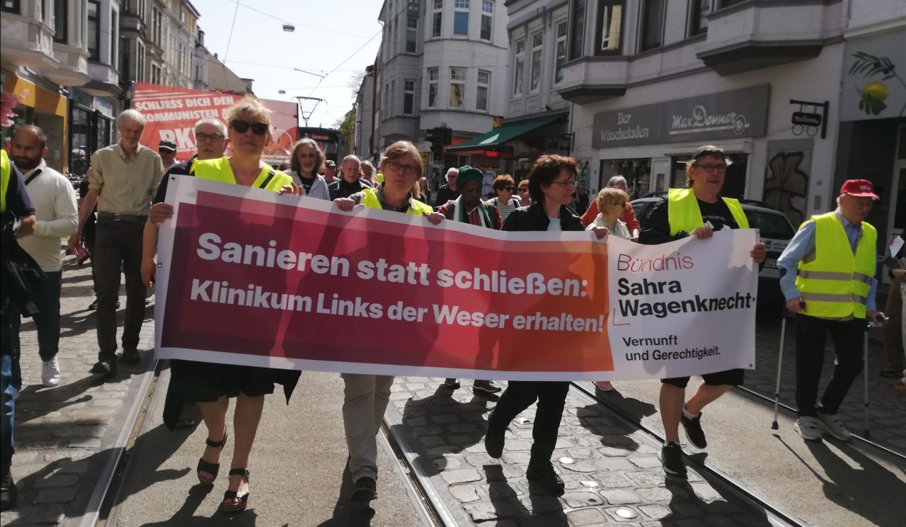 1.5.2024 Bremen Banner Krankenhaus Links der Weser